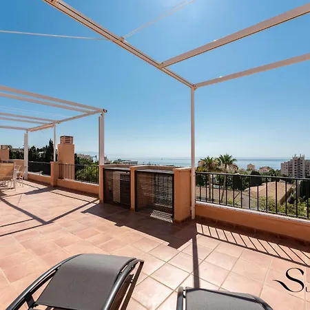 아파트 Magnificent 4br Oasis, Panoramic Terrace, Pool And Parking