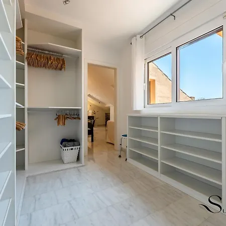 Magnificent 4br Oasis, Panoramic Terrace, Pool And Parking توريمولينوس