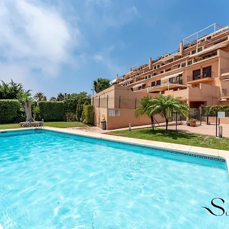 Magnificent 4br Oasis, Panoramic Terrace, Pool And Parking *
