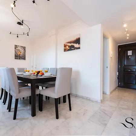 Magnificent 4br Oasis, Panoramic Terrace, Pool And Parking * 토레몰리노스