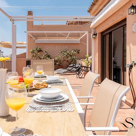 Apartment Magnificent 4br Oasis, Panoramic Terrace, Pool And Parking