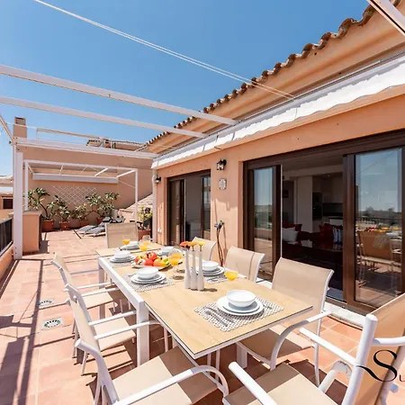 شقة Magnificent 4br Oasis, Panoramic Terrace, Pool And Parking توريمولينوس