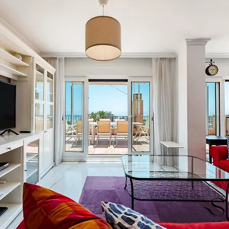 Appartamento Magnificent 4br Oasis, Panoramic Terrace, Pool And Parking *